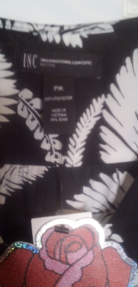 I.N.C NWT Black & White Blouse 3/4 Flounce Ruffle Sleeves Hi Low Size Pe… - Picture 4 of 10